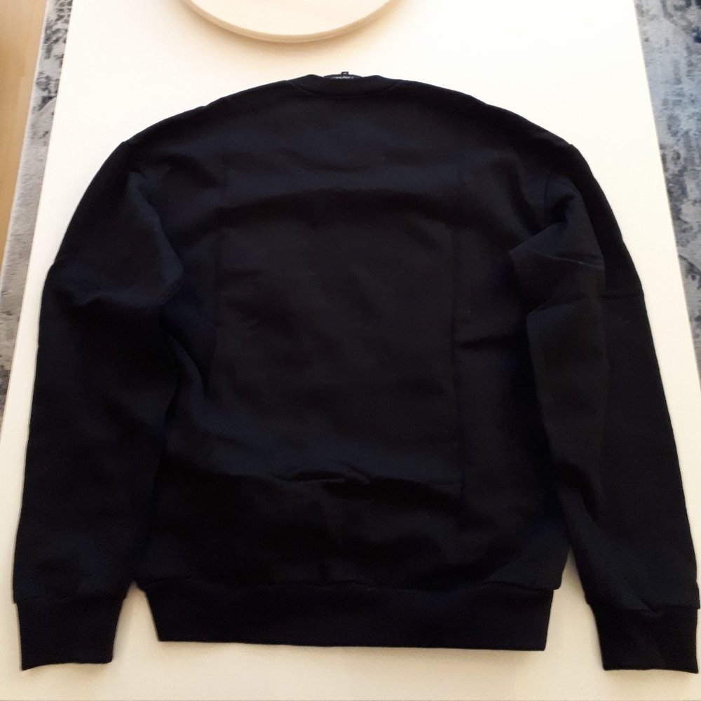 Black and Gray Horse Sweater - Picture 4 of 4